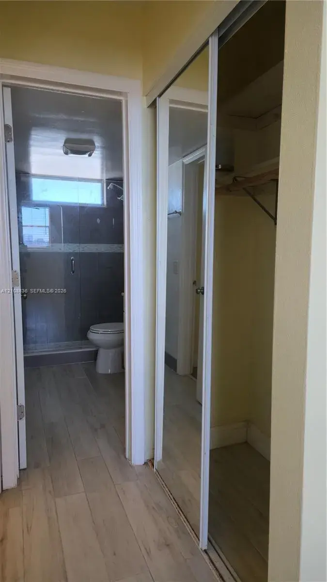 3000 Marcos Dr # P304, Aventura FL 33160