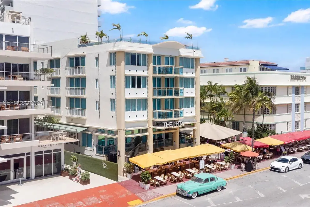 524 Ocean Dr, Miami Beach FL 33139