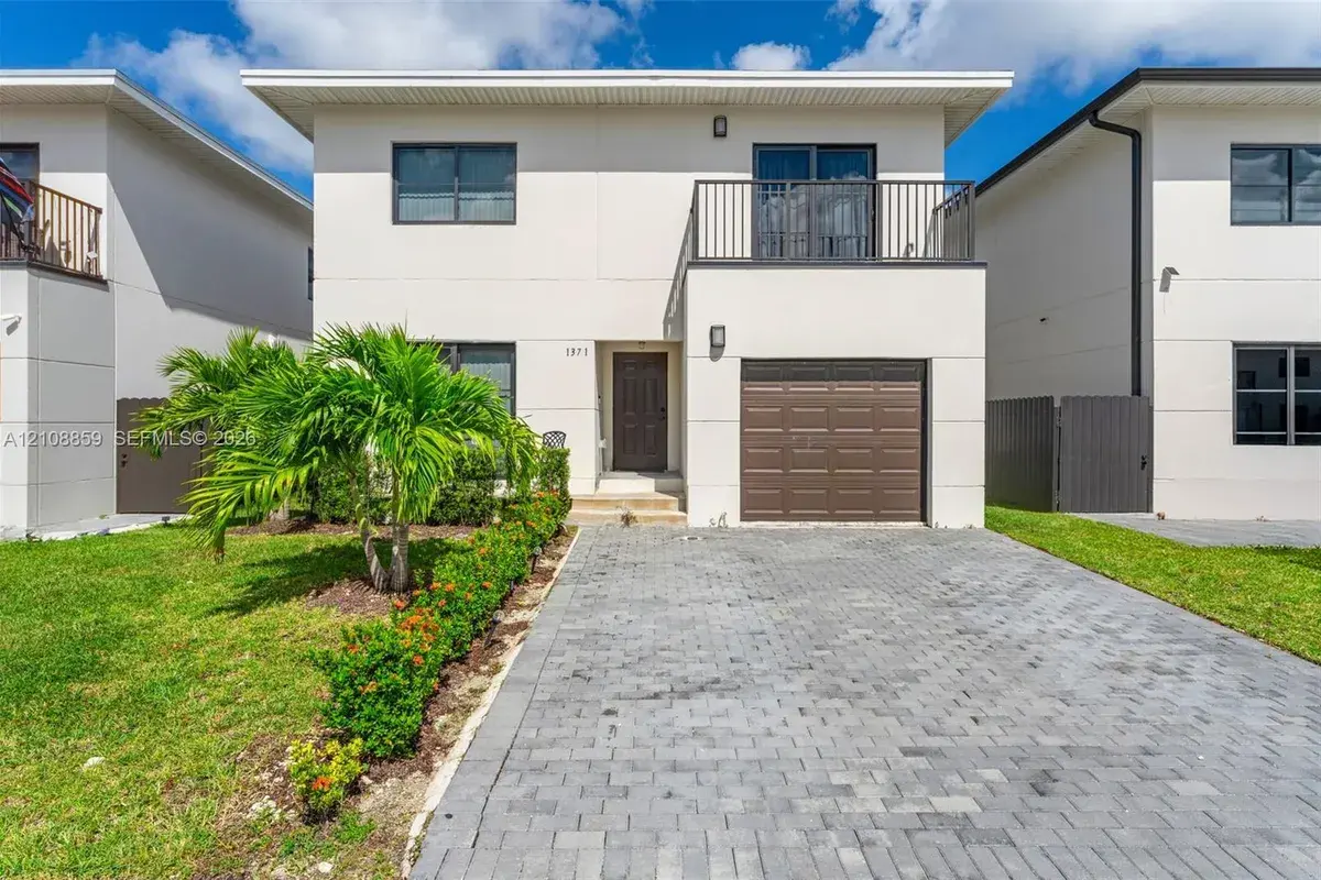 1371 NW 2nd Ter, Florida City FL 33034