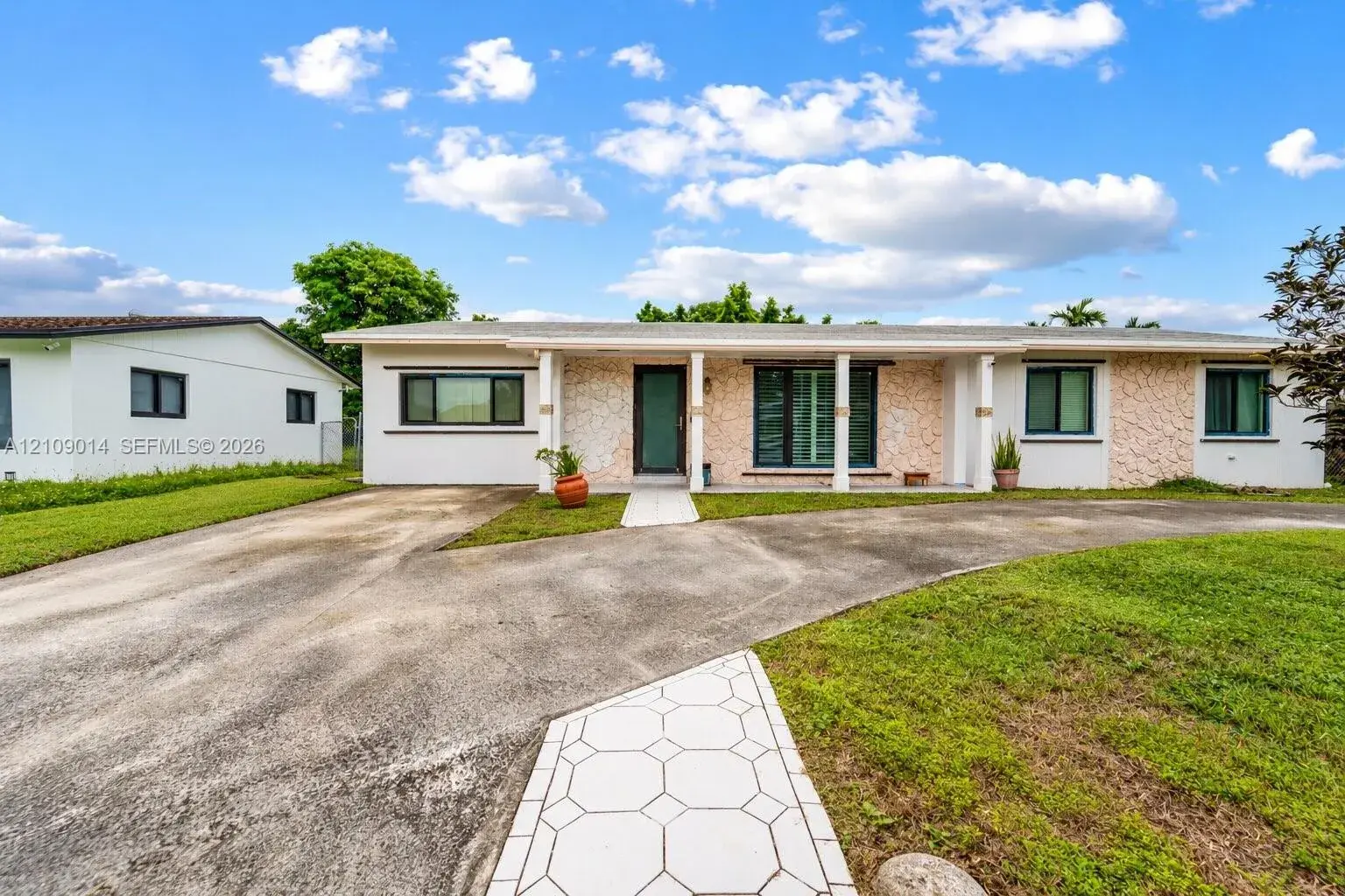 15245 SW 108th Ct, Miami FL 33157
