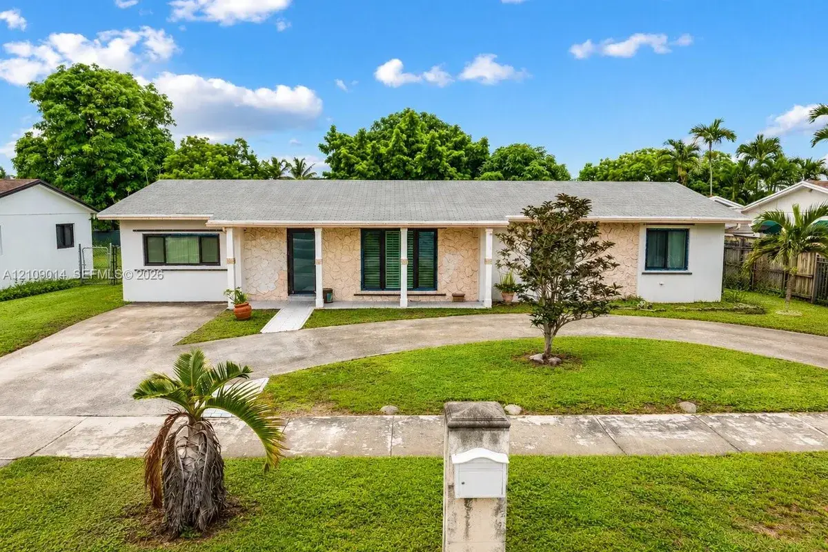 15245 SW 108th Ct, Miami FL 33157
