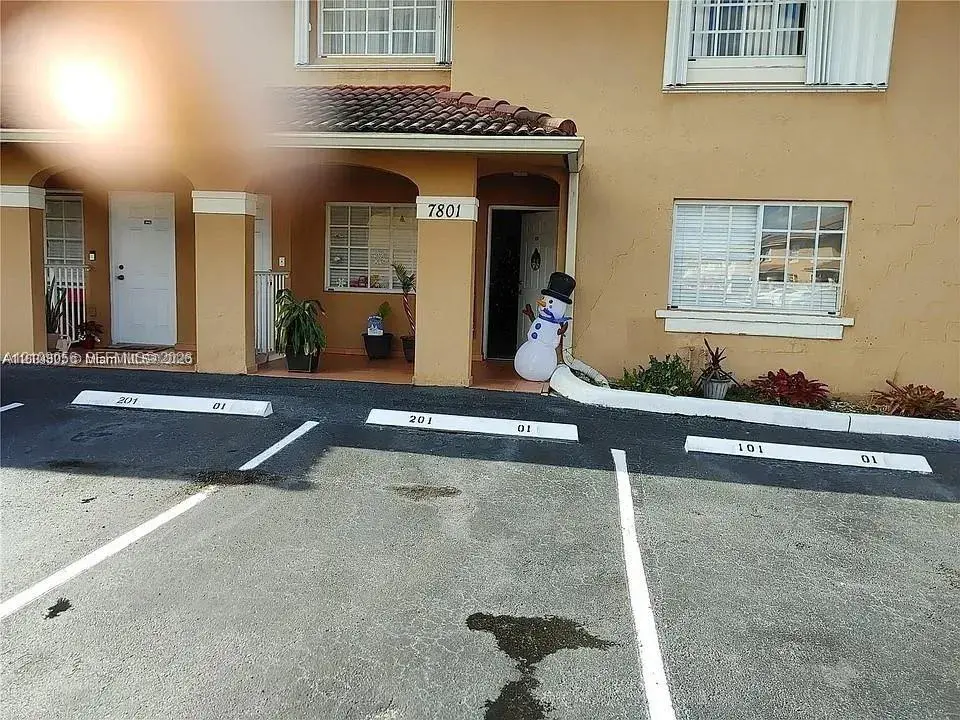 7801 W 36th Ave # 101, Hialeah FL 33018