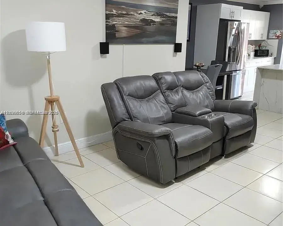 7801 W 36th Ave # 101, Hialeah FL 33018