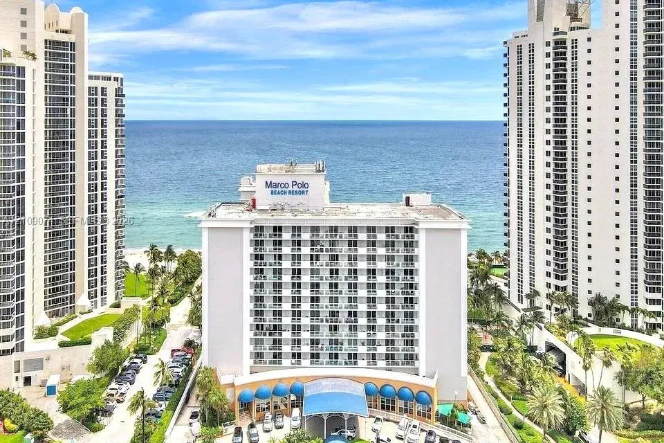 19201 Collins Ave # 209, Sunny Isles Beach FL 33160