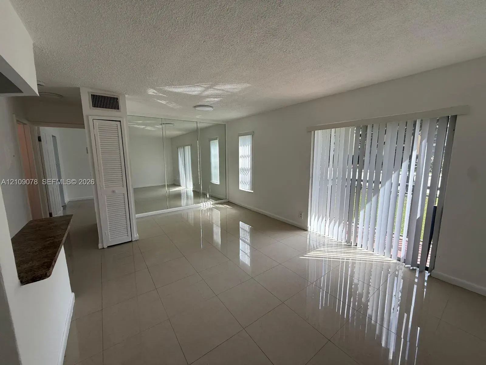 251 172 ST # 129, Sunny Isles Beach FL 33160