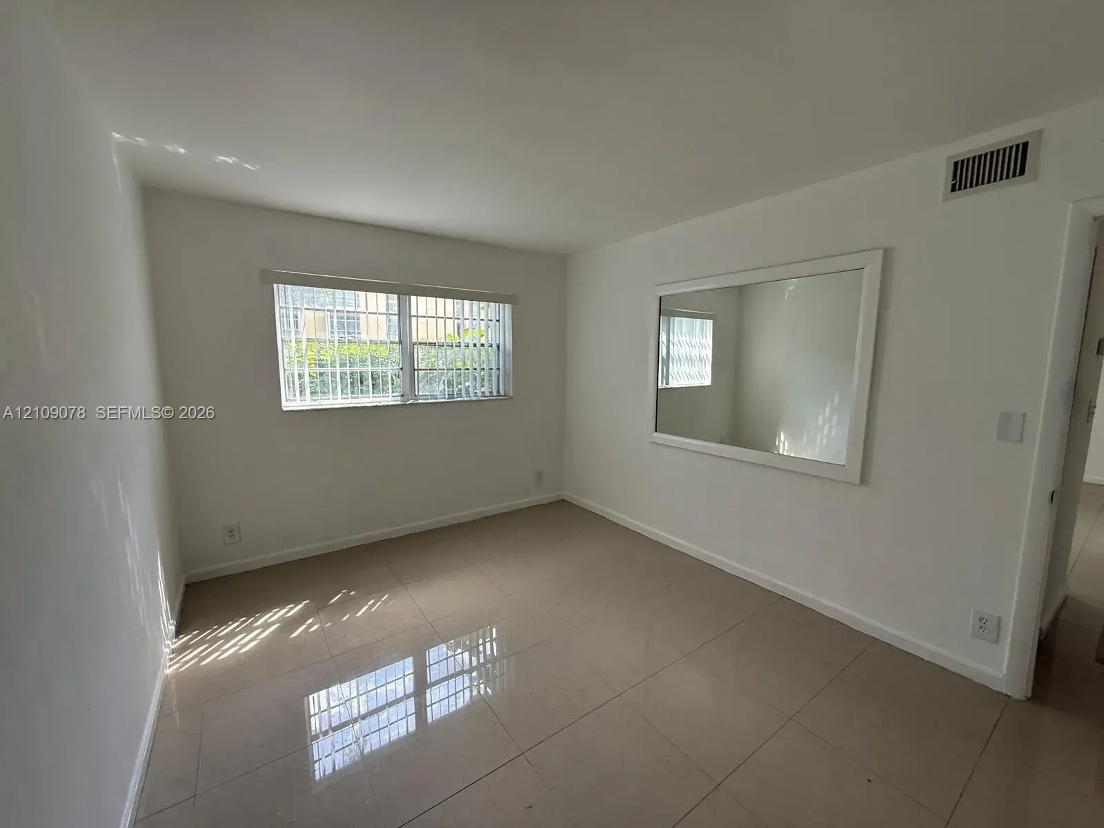 251 172 ST # 129, Sunny Isles Beach FL 33160