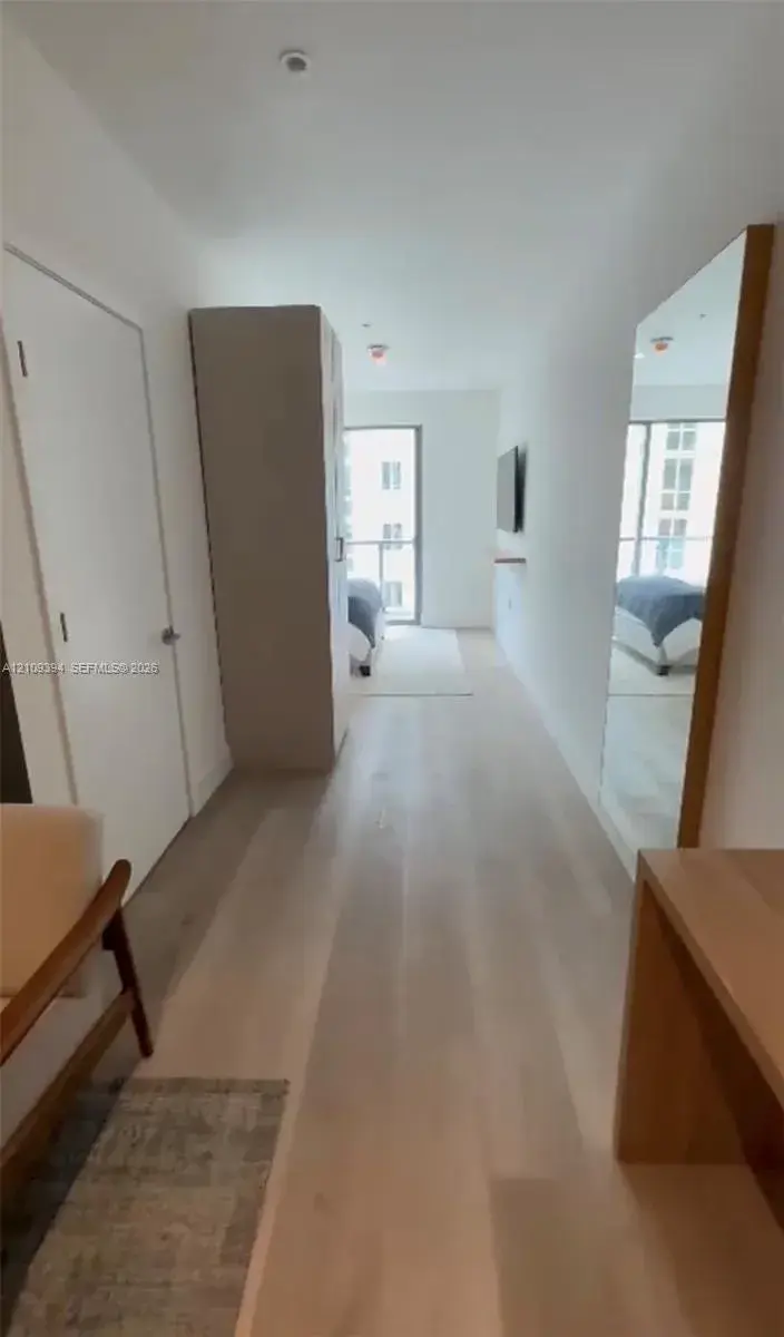 229 SW 9th St # 303, Miami FL 33130