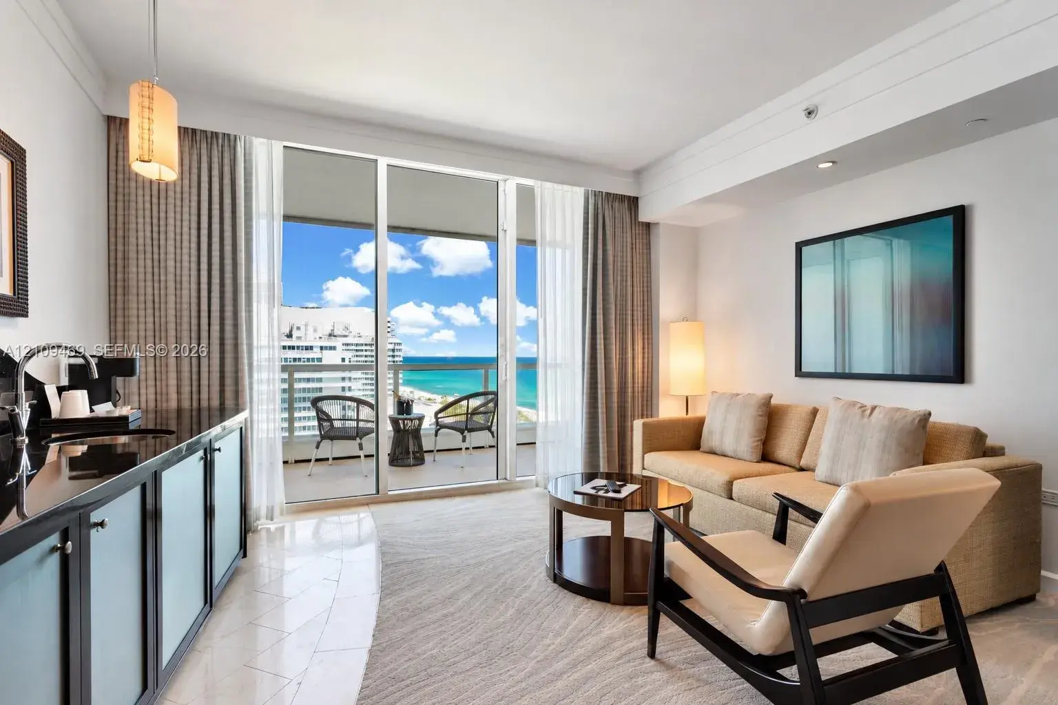 4391 Collins Ave # 1704, Miami Beach FL 33140