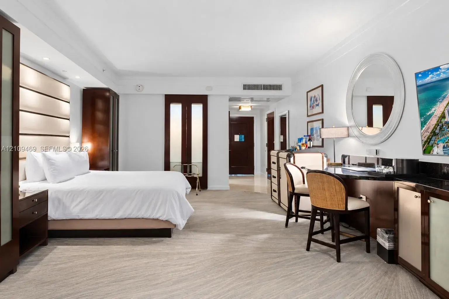 4391 Collins Ave # 1704, Miami Beach FL 33140