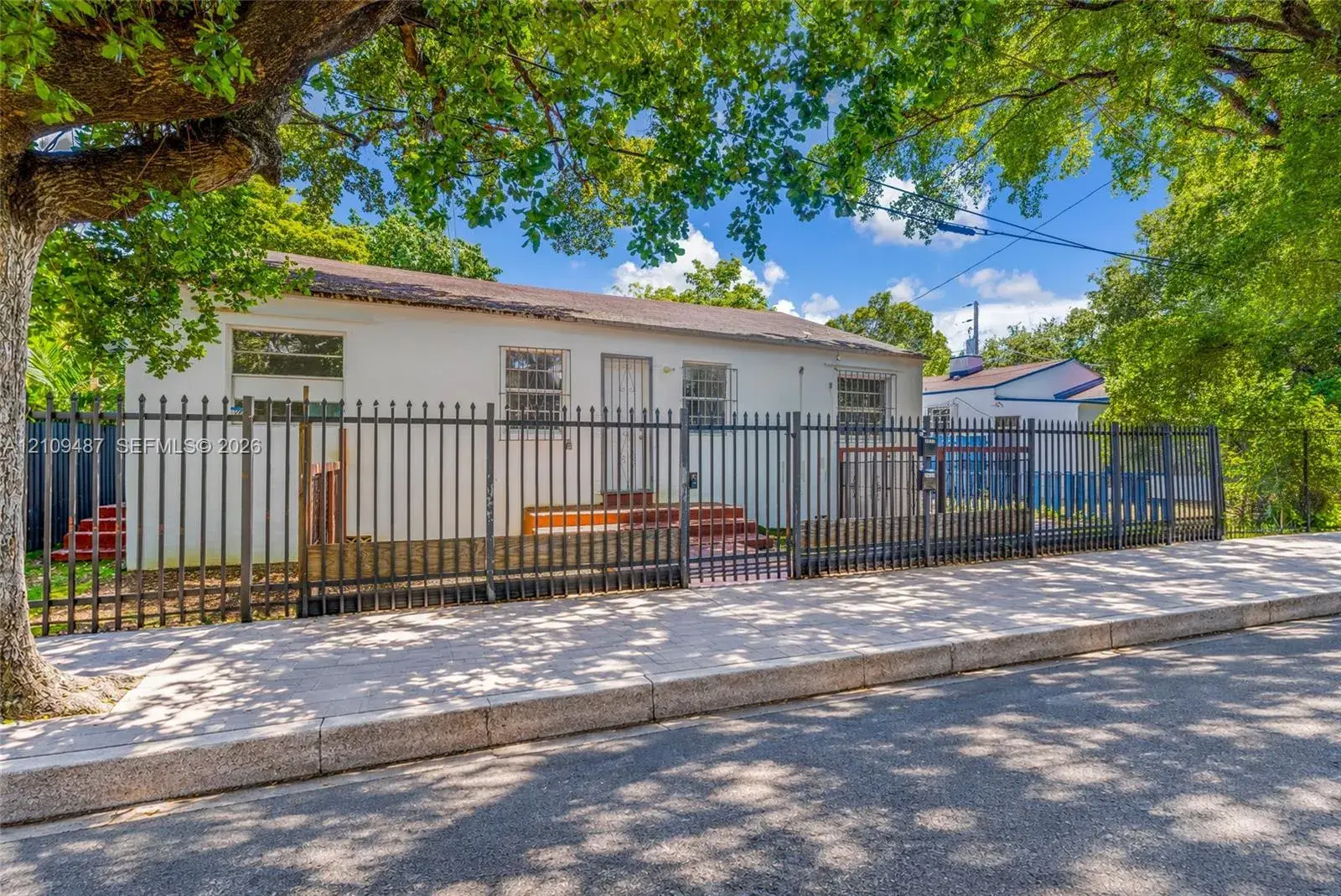 3413 NW 6th Ave, Miami FL 33127