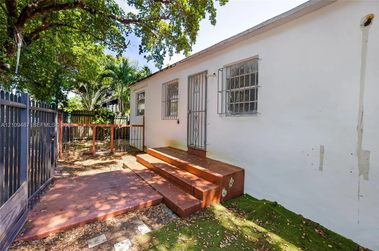 3413 NW 6th Ave, Miami FL 33127