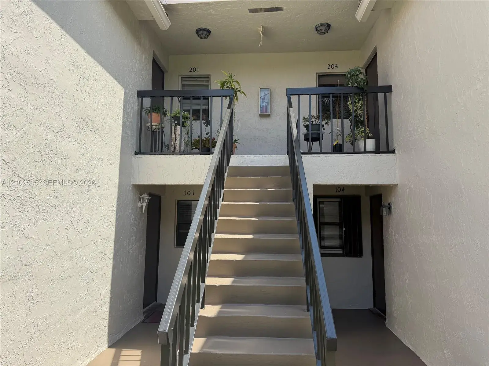 9714 Hammocks Blvd # 29, Miami FL 33196