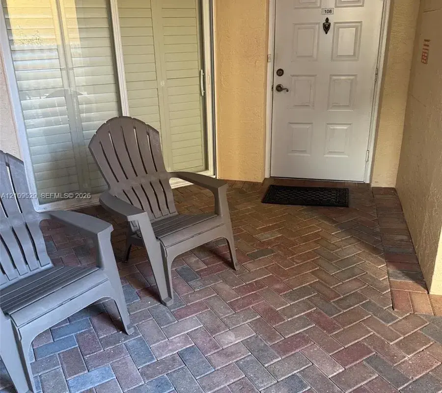 7775 Yardley Dr # 108, Tamarac FL 33321