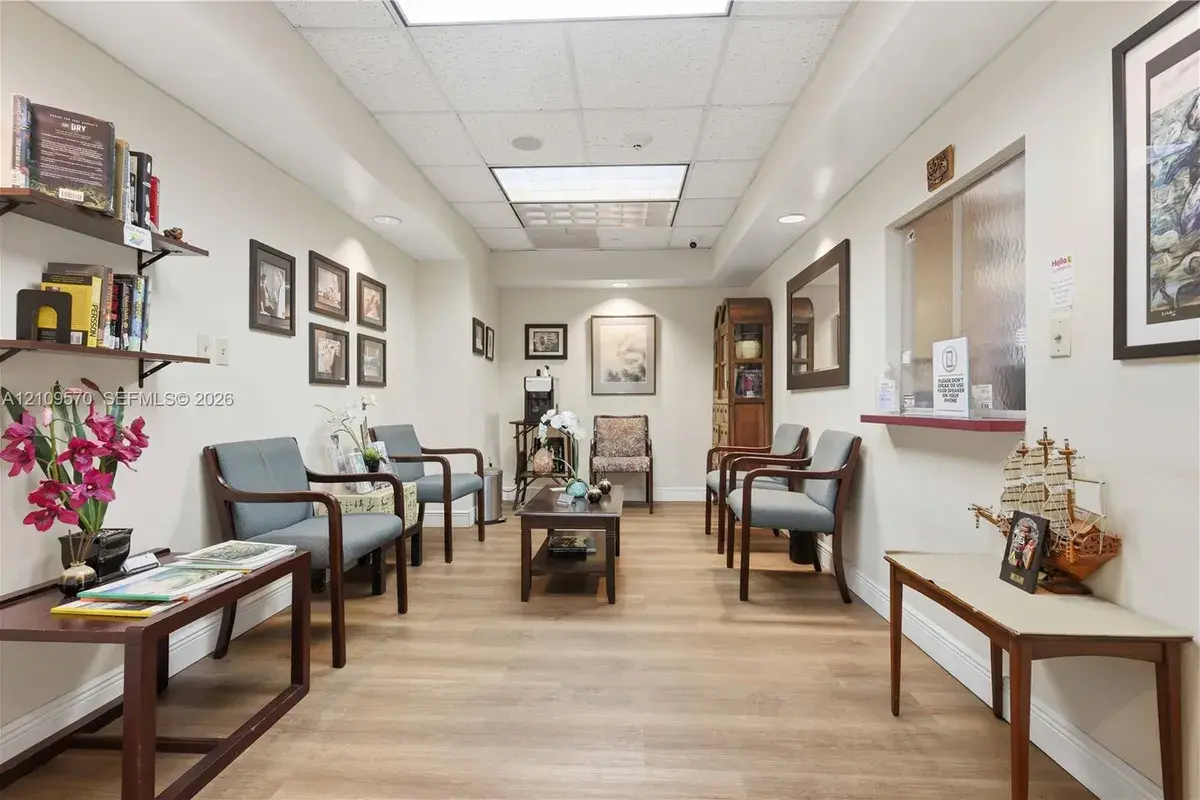 2645 SW 37th Ave # 501, Miami FL 33133