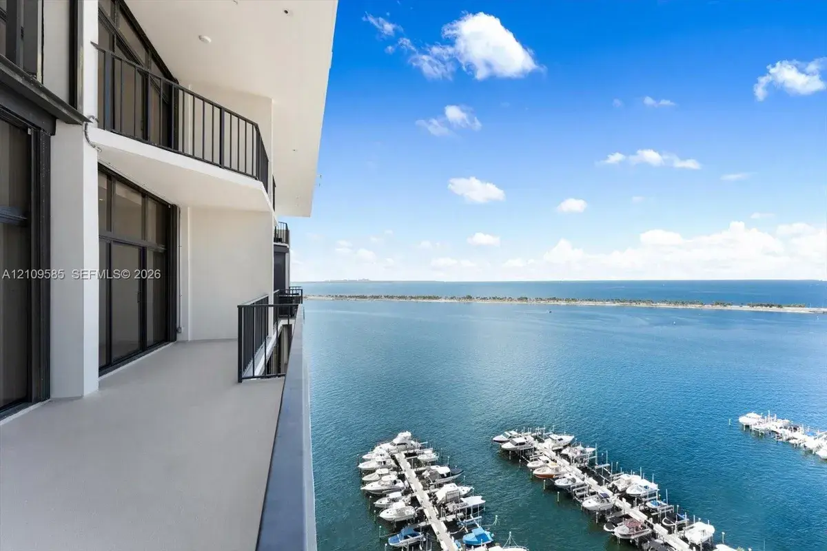 1865 Brickell Ave, Miami FL 33129