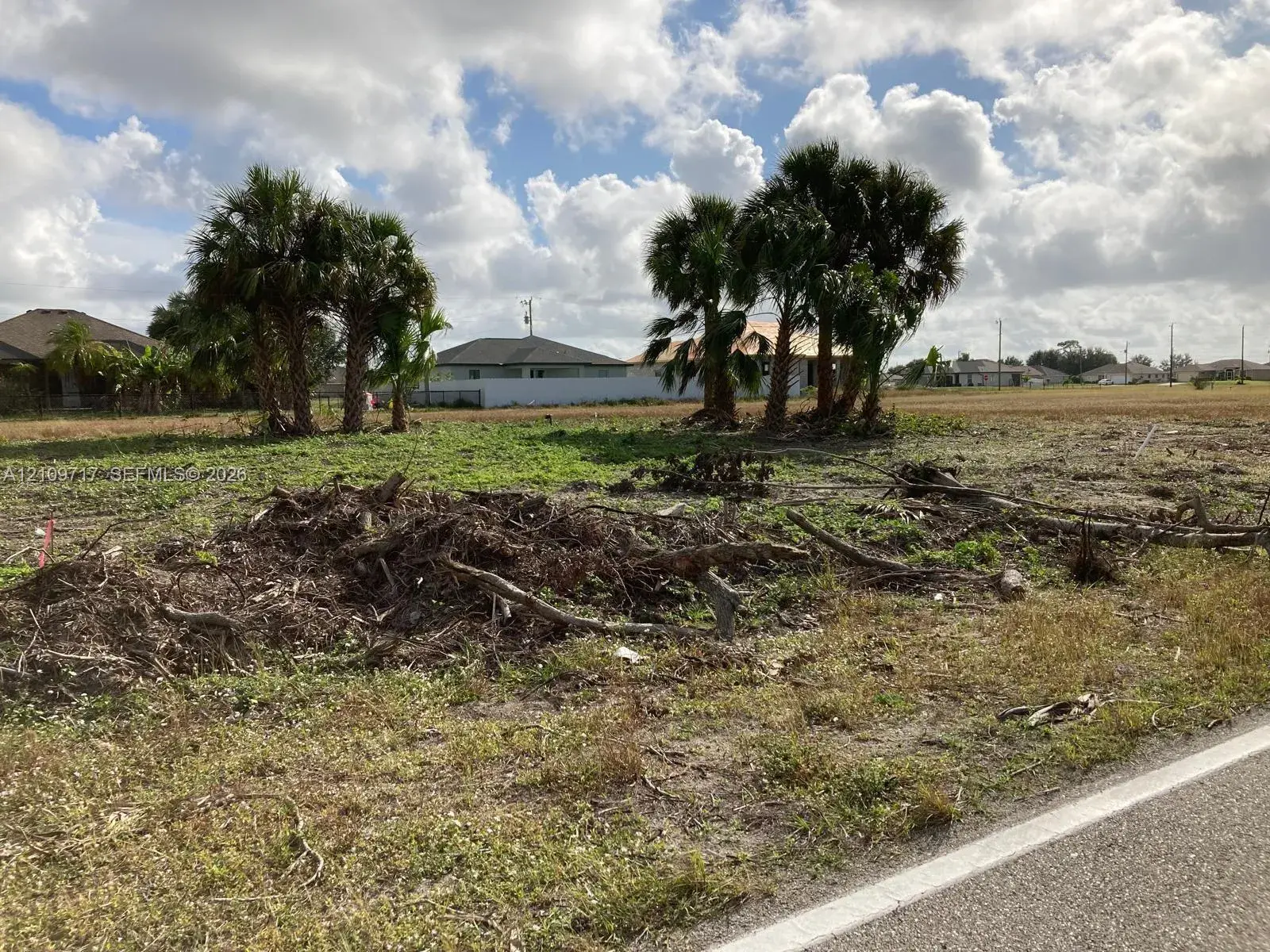 2803 NELSON RD 2803 NELSON RD, Cape Coral FL 33993