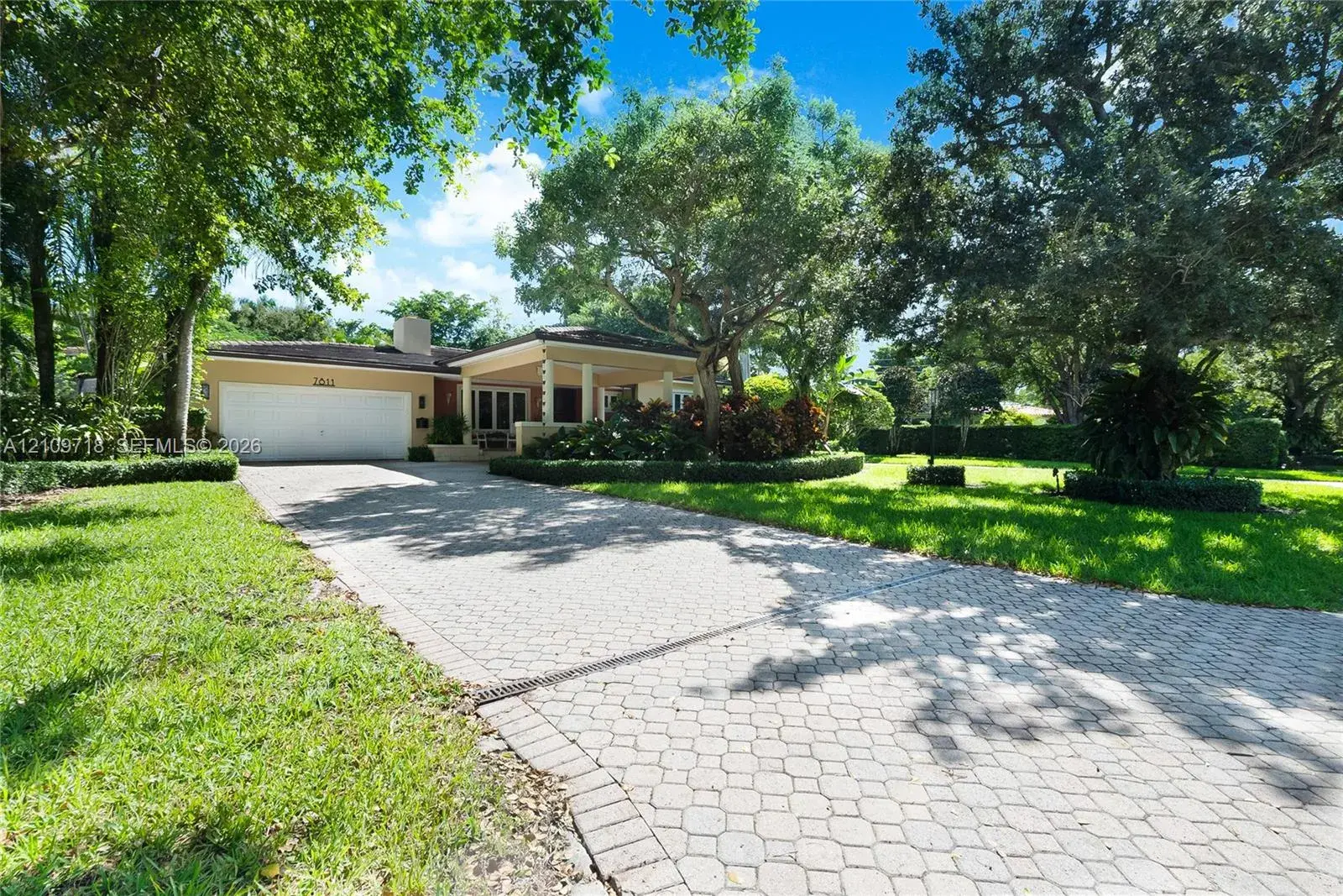 7811 Altamira St, Coral Gables FL 33143