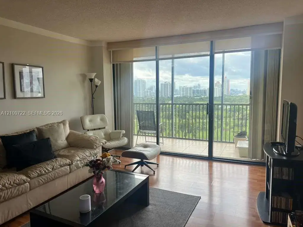 20379 W Country Club Dr # 1637, Aventura FL 33180