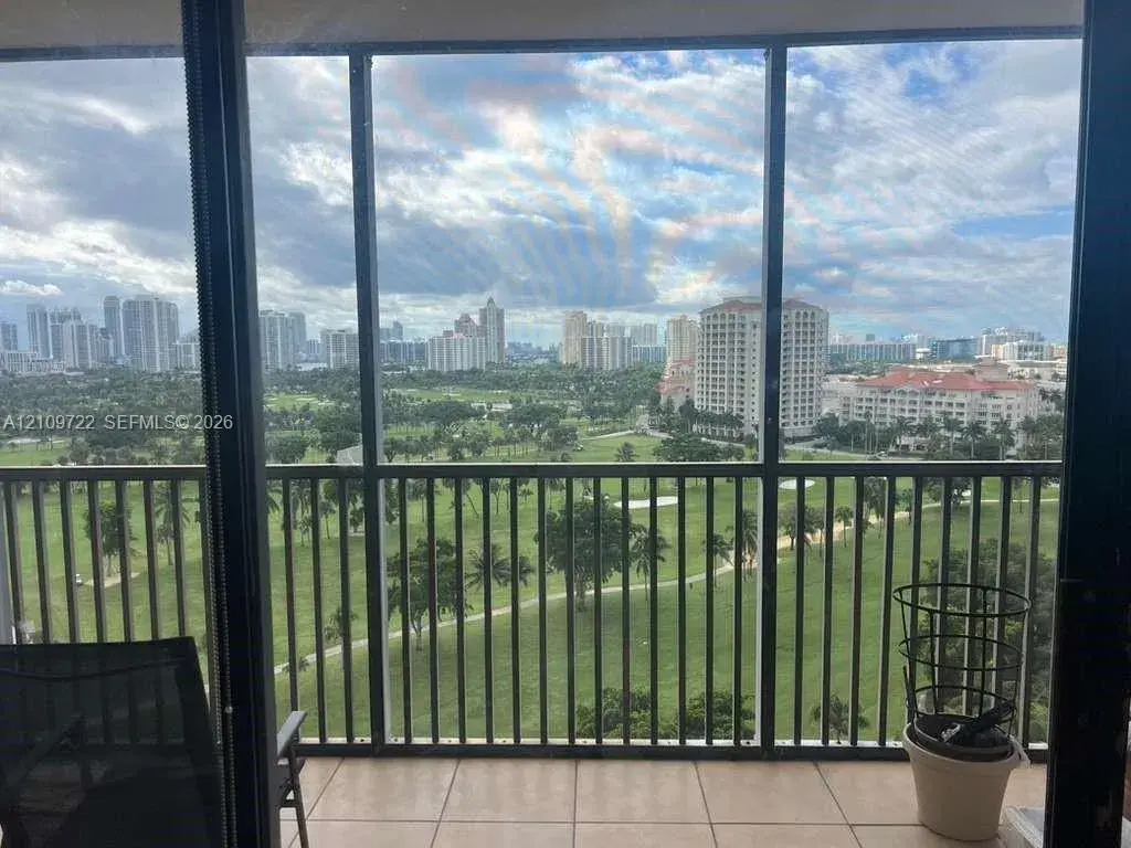 20379 W Country Club Dr # 1637, Aventura FL 33180