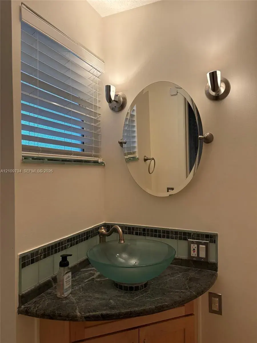 1501 SE 15th St # 2, Fort Lauderdale FL 33316