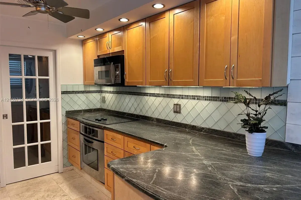 1501 SE 15th St # 2, Fort Lauderdale FL 33316