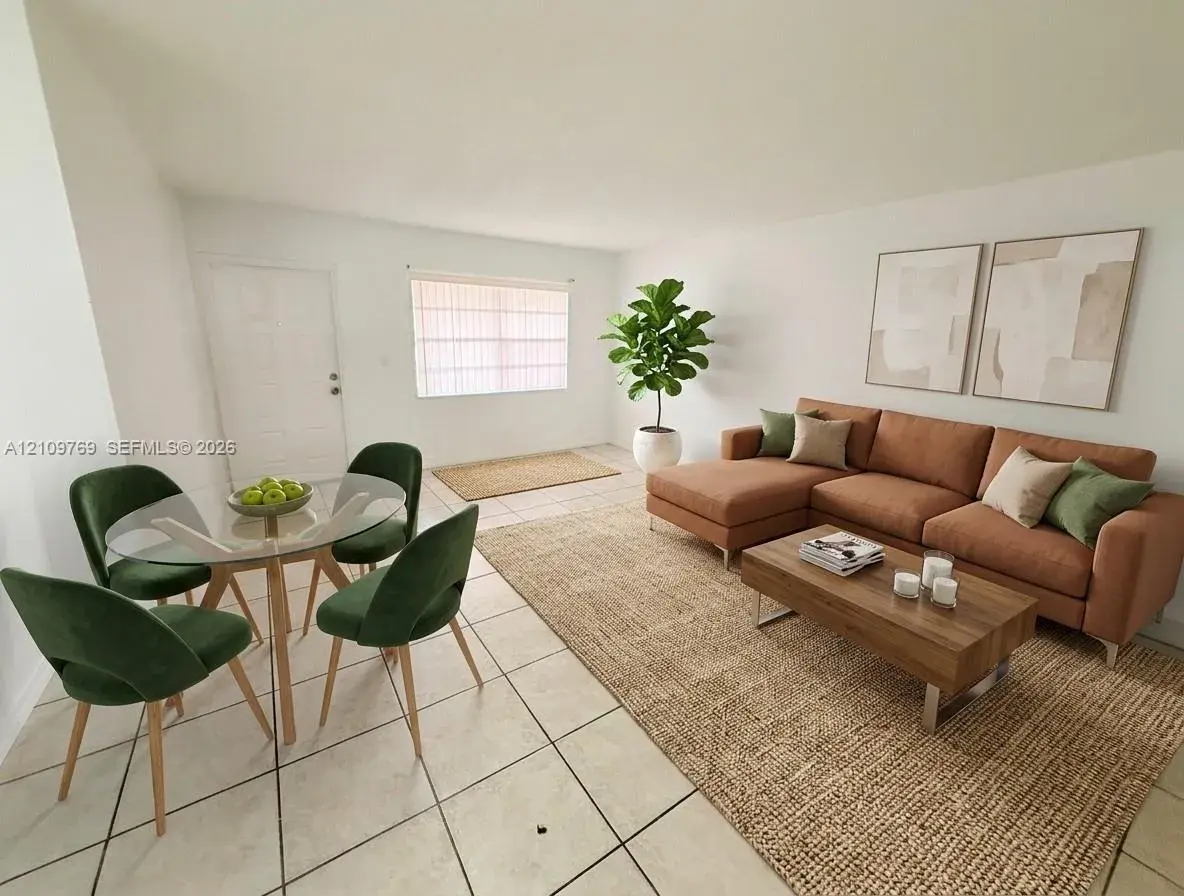 4160 NW 21st St # 124D, Lauderhill FL 33313