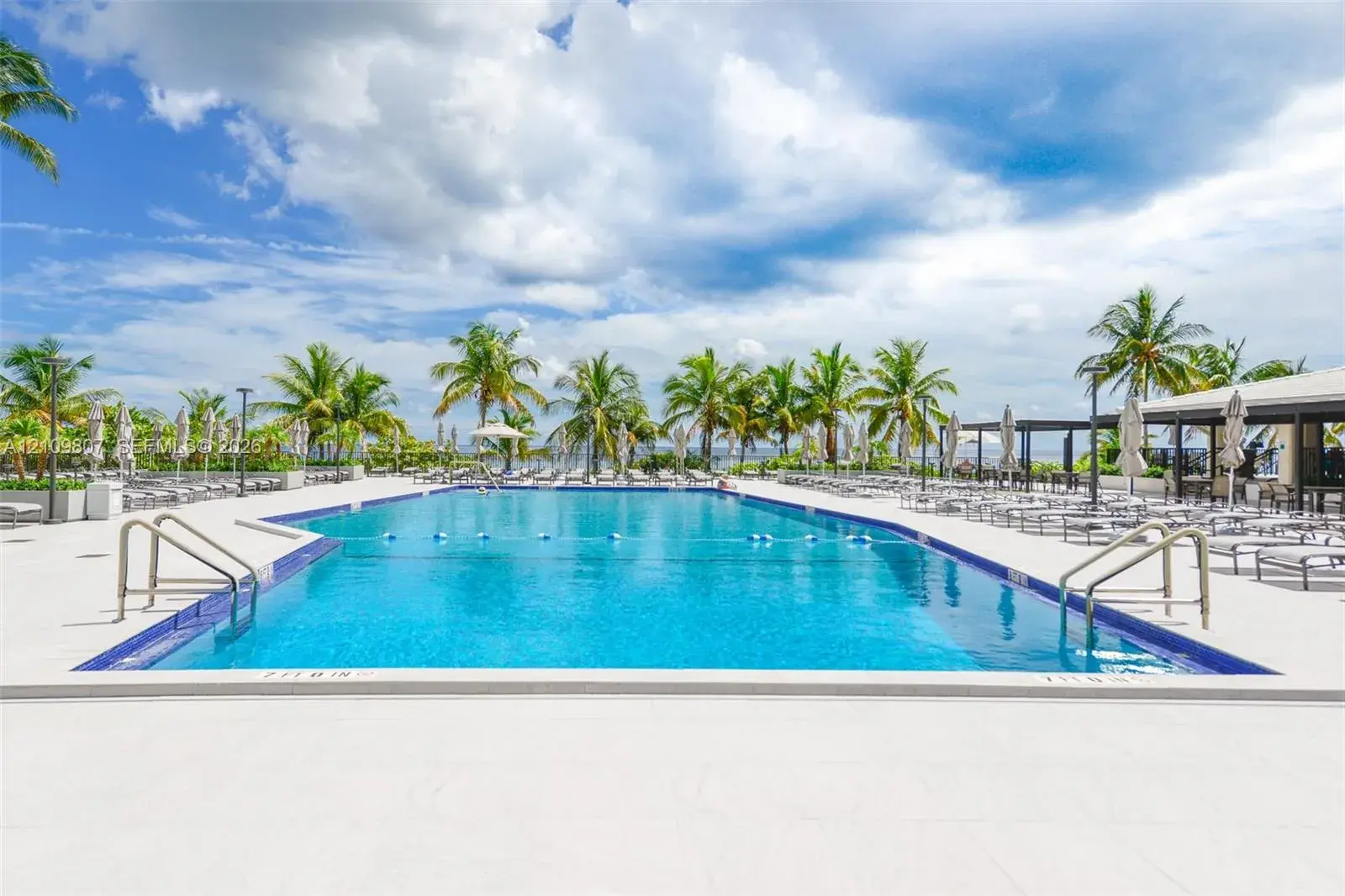 1980 S Ocean Dr # 16Q, Hallandale Beach FL 33009