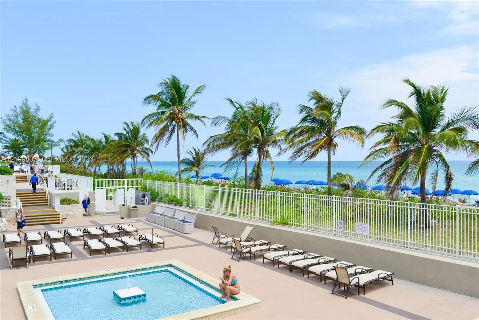 1980 S Ocean Dr # 16Q, Hallandale Beach FL 33009