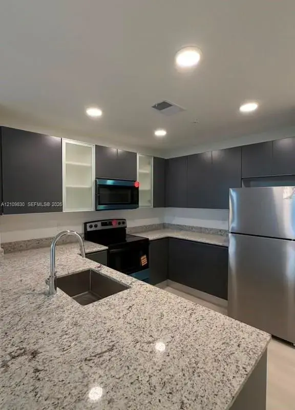 5563 Millenia Park Blvd # 519, Orlando FL 32839