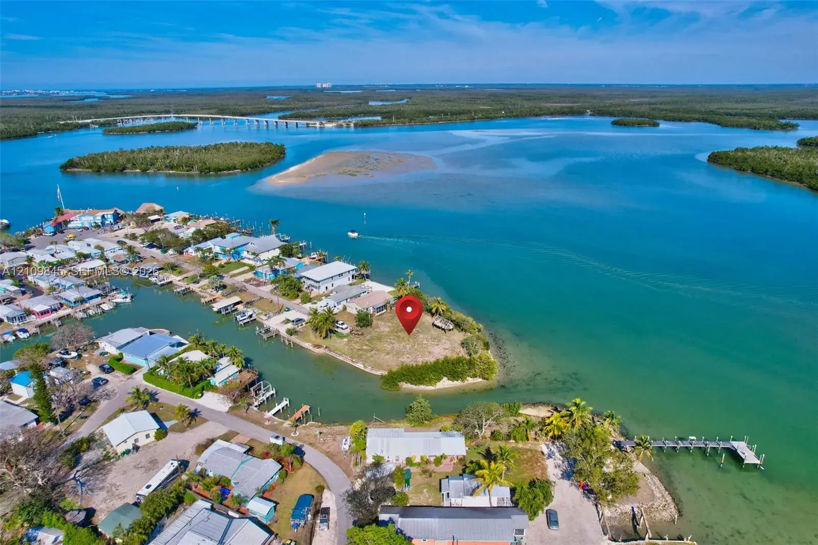 105 Bayshore Way, Other City - In The State Of Florida FL 34140