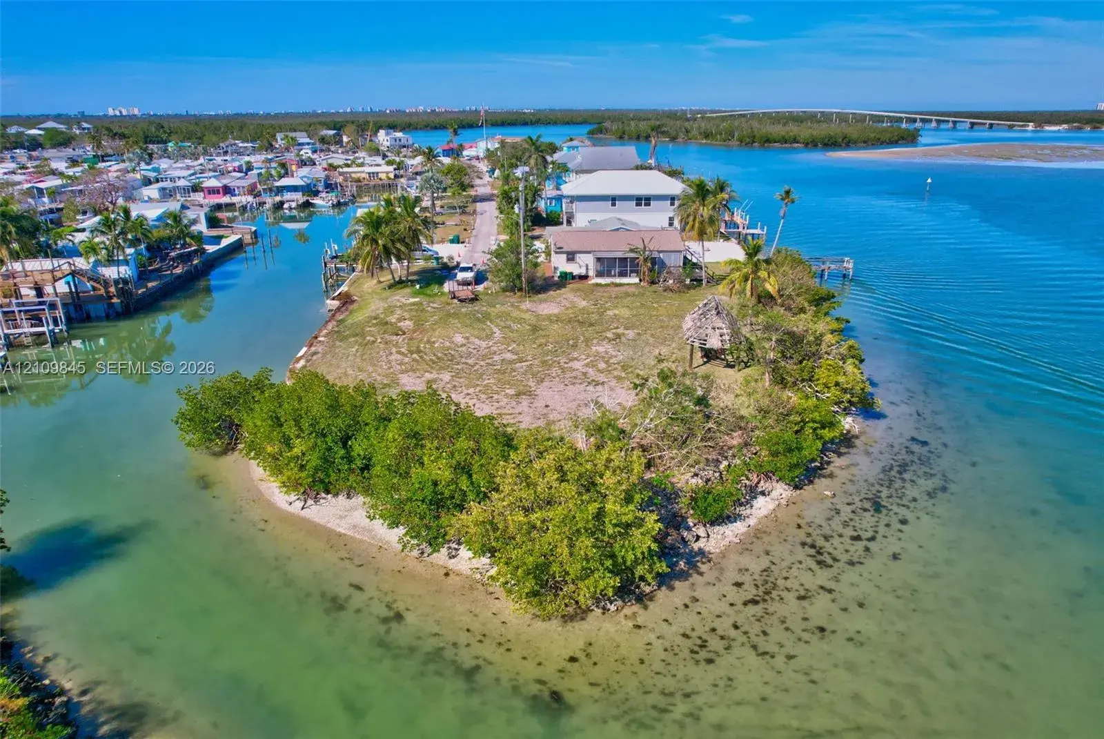 105 Bayshore Way, Other City - In The State Of Florida FL 34140