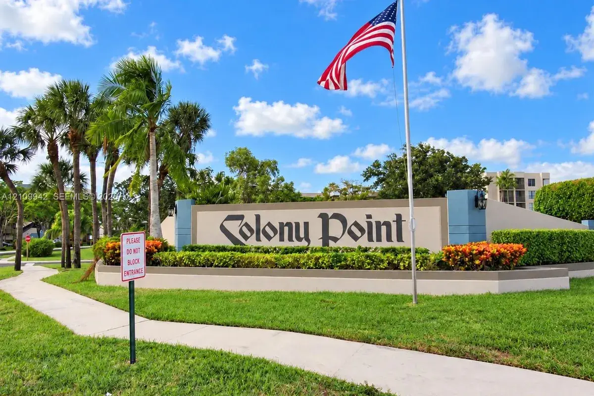 1101 Colony Point Cir # 423, Pembroke Pines FL 33026