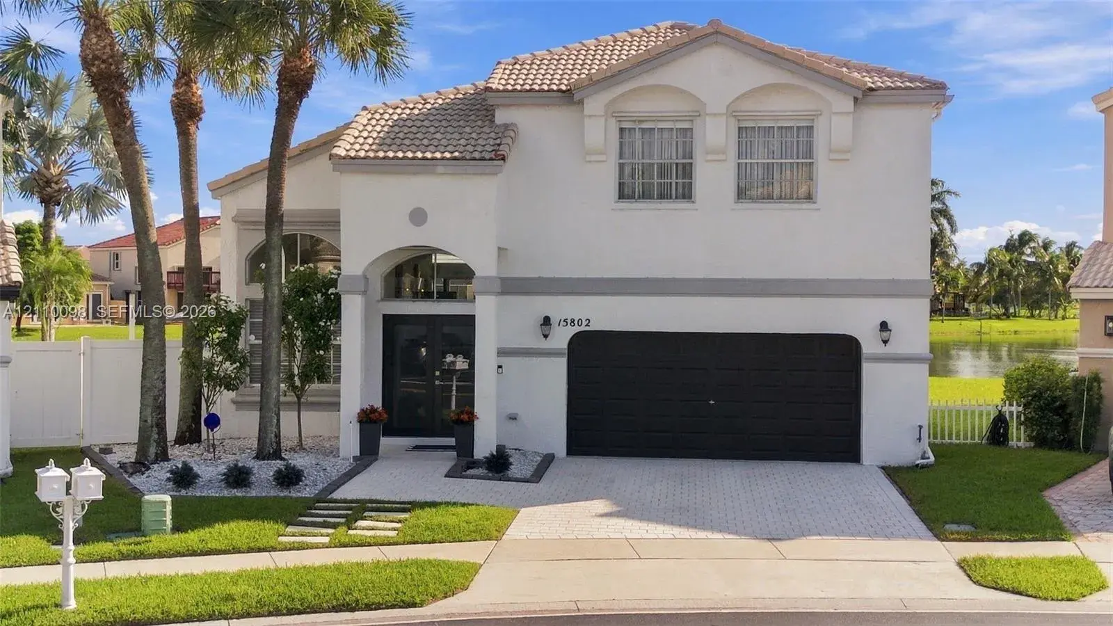 15802 NW 14th Mnr, Pembroke Pines FL 33028