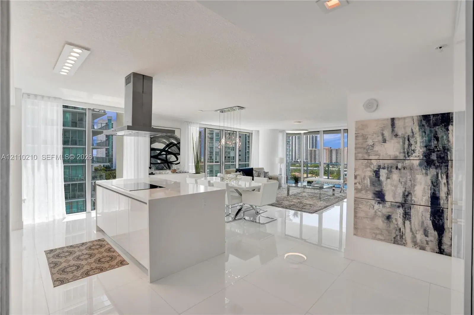 330 Sunny Isles Blvd # 908, Sunny Isles Beach FL 33160