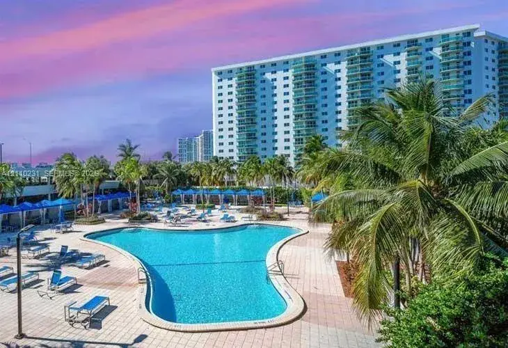 19370 Collins Ave # 622, Sunny Isles Beach FL 33160