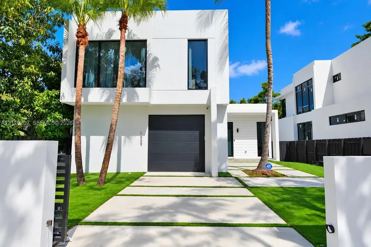 1509 SW 15th St, Miami FL 33145