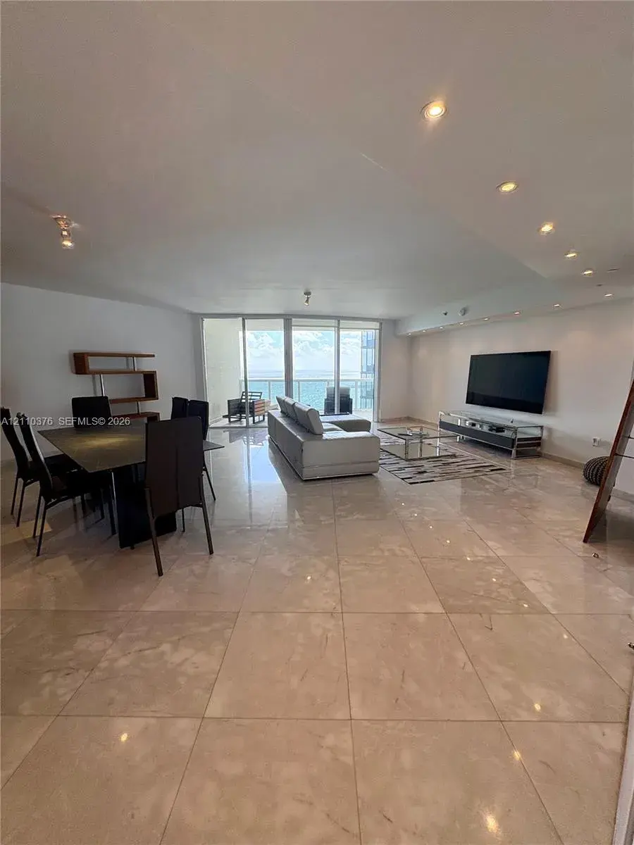17201 Collins Ave # 4004, Sunny Isles Beach FL 33160