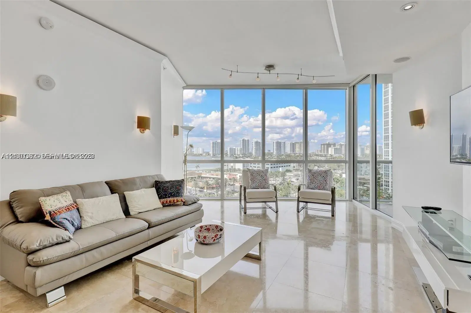 18101 Collins Ave # 1003, Sunny Isles Beach FL 33160