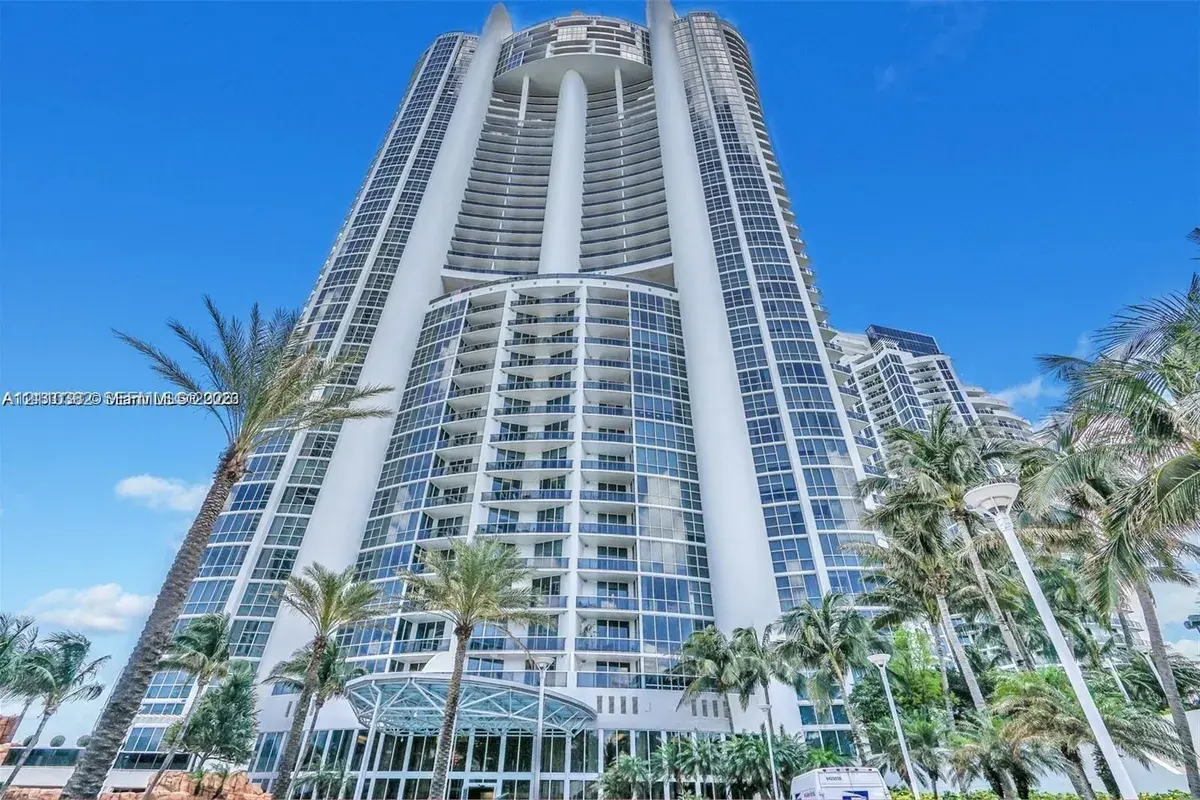 18101 Collins Ave # 1003, Sunny Isles Beach FL 33160