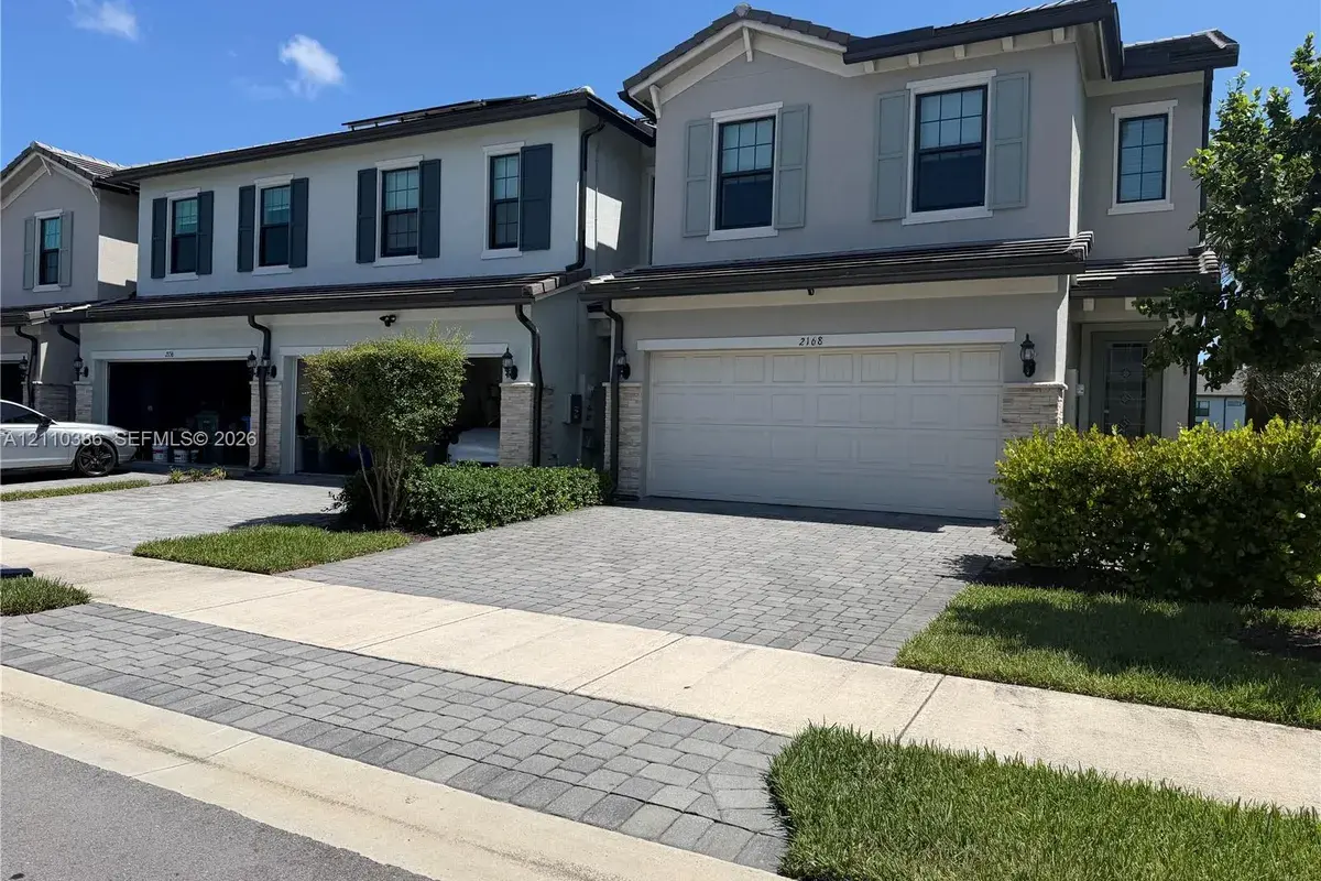 2162 Appleton Cir N, Oakland Park FL 33309