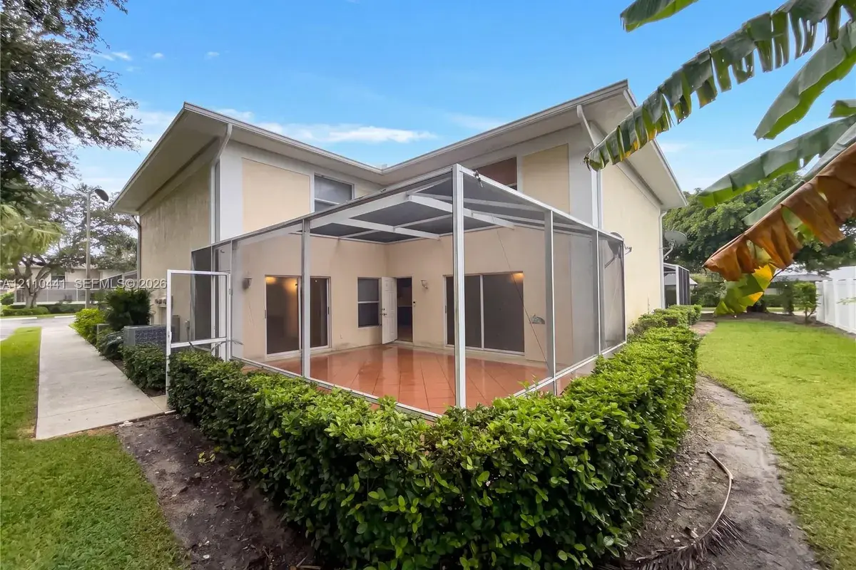 1538 N Lawnwood Cir # 3, Fort Pierce FL 34950