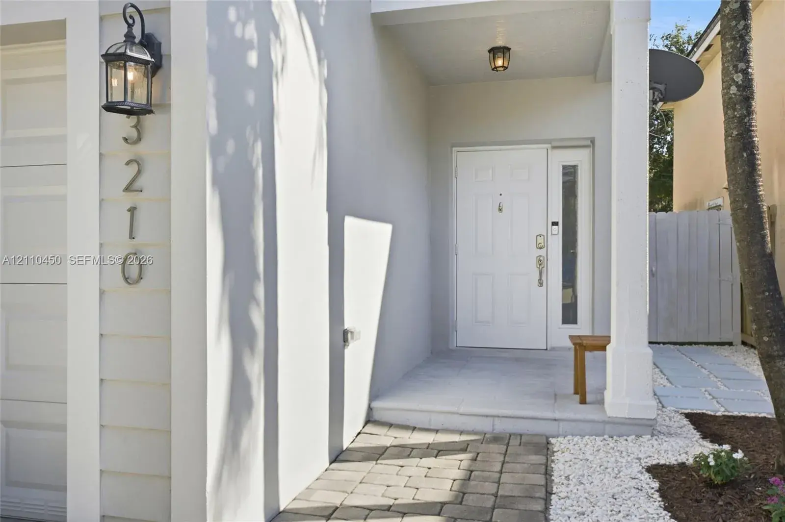 3210 SE 3rd Dr, Homestead FL 33033