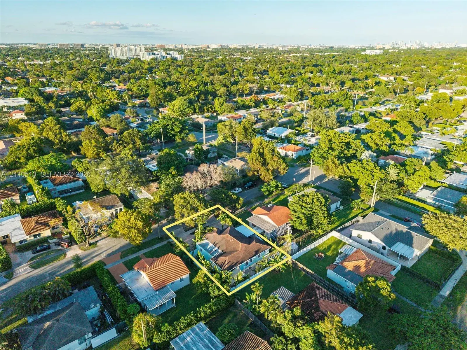6520 SW 16th Ter, West Miami FL 33155