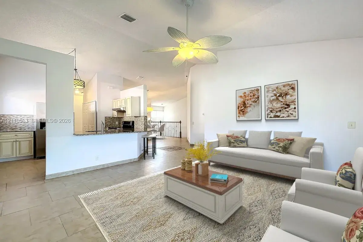 20 Via De Casas Sur # 202, Boynton Beach FL 33426