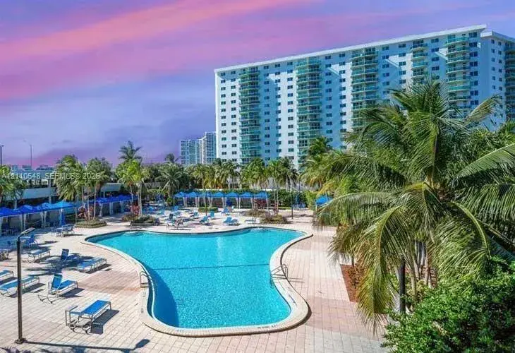 19370 Collins Ave # 622, Sunny Isles Beach FL 33160