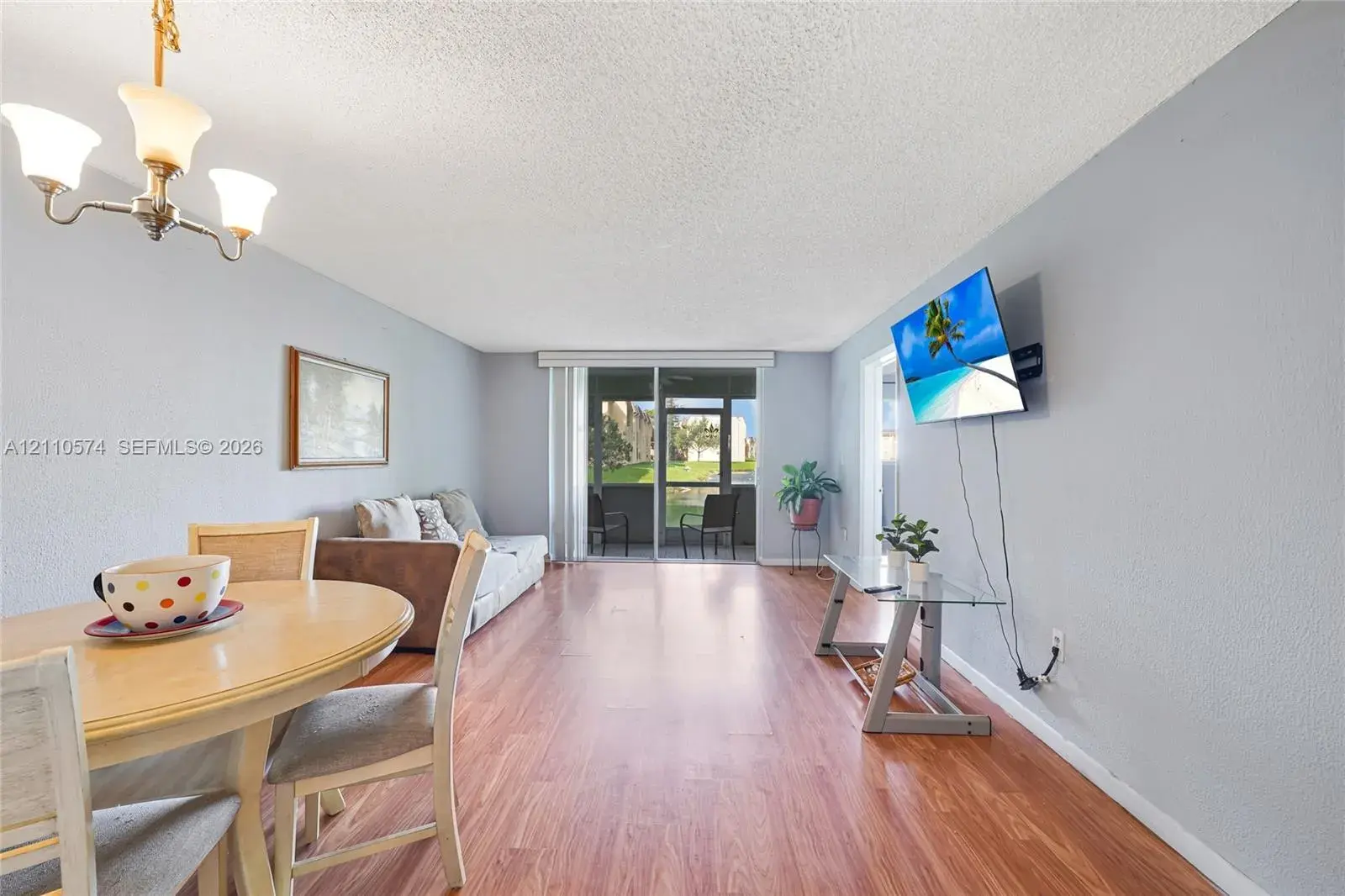 8821 Sunrise Lakes Blvd # 102, Sunrise FL 33322