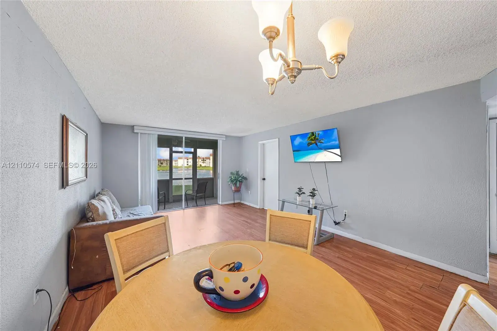 8821 Sunrise Lakes Blvd # 102, Sunrise FL 33322