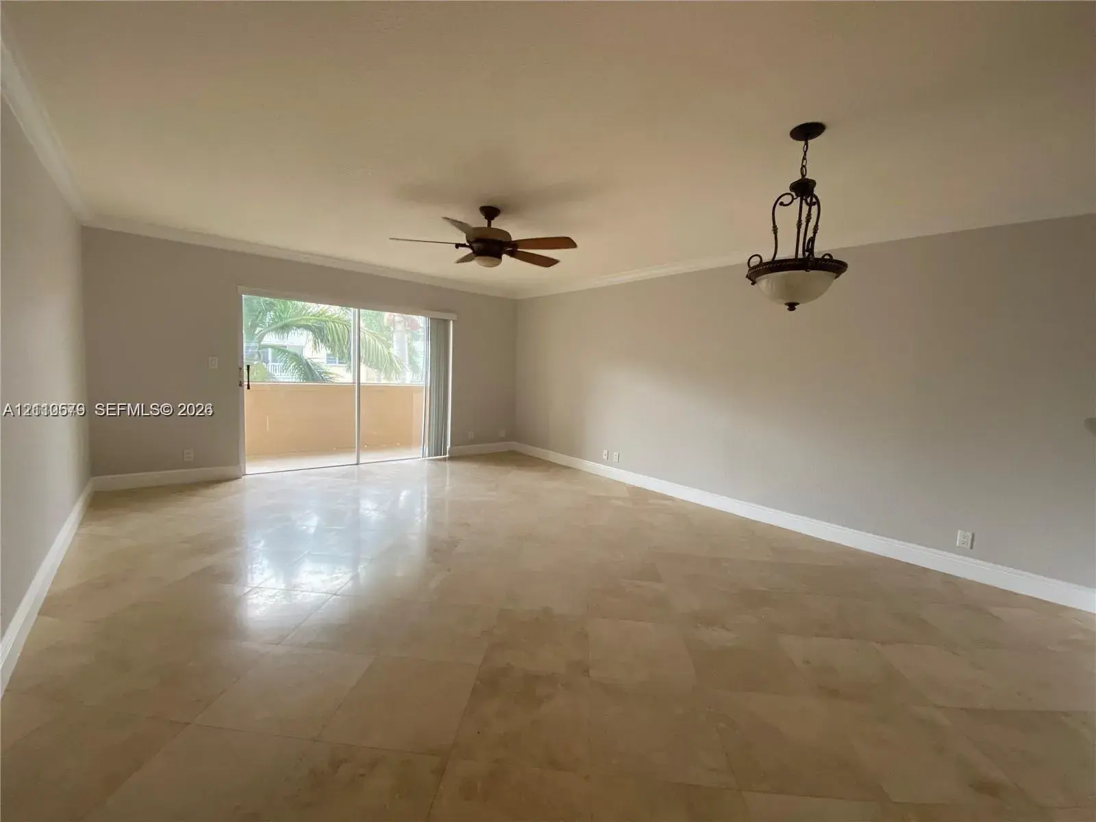 232 NE 12th Ave # 301, Hallandale Beach FL 33009