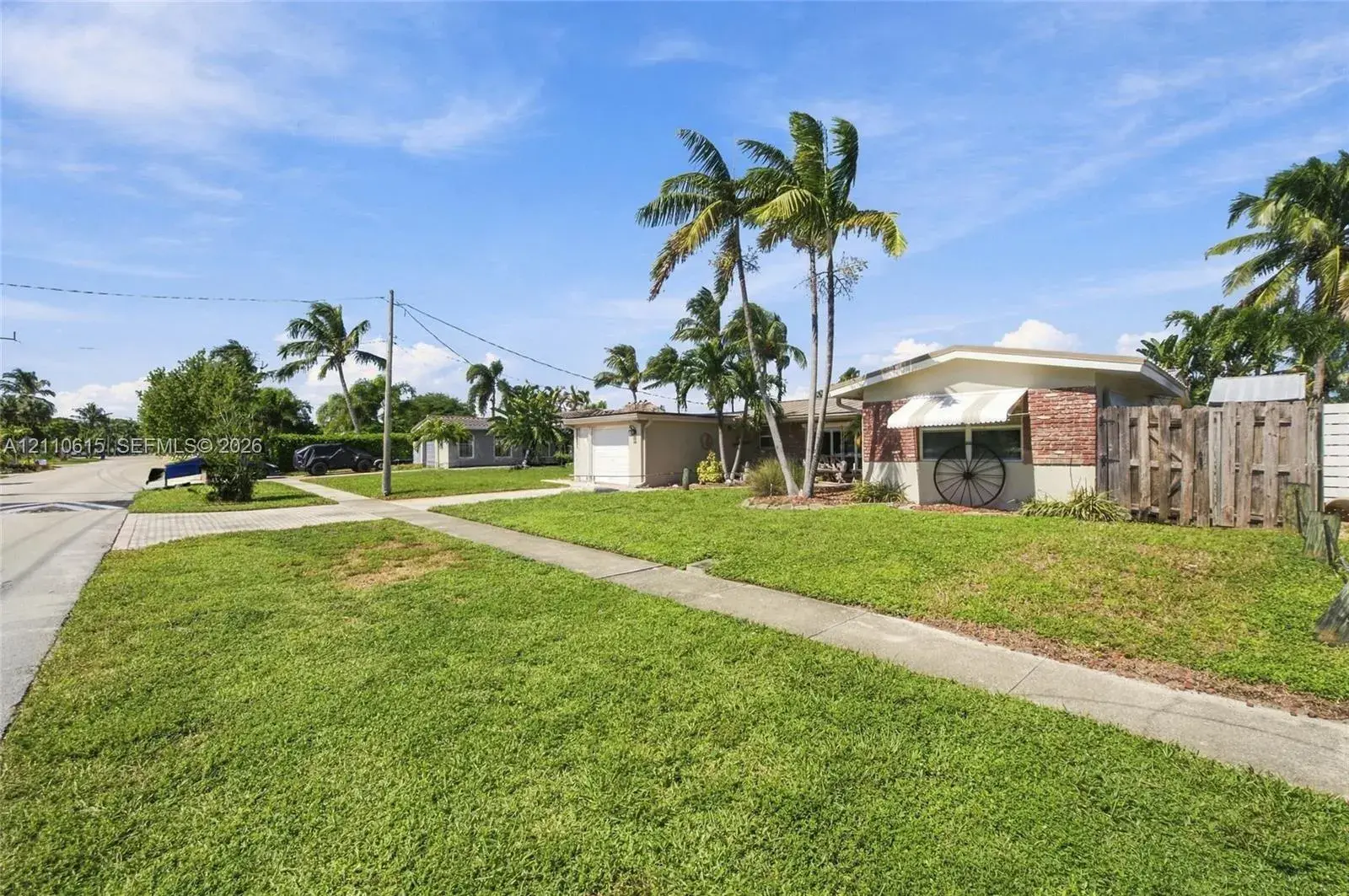 131 SE 12th St, Pompano Beach FL 33060