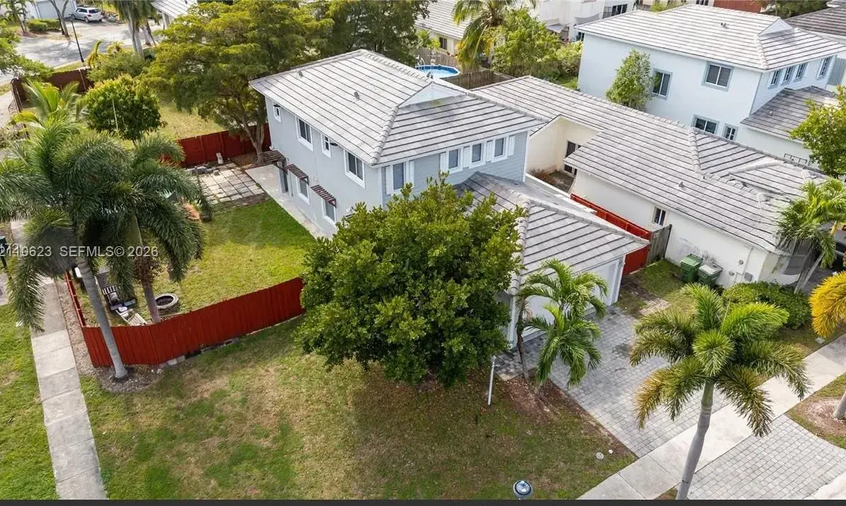 3176 NE 4th St, Homestead FL 33033